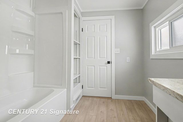 474 W Taylor Drive, Sanford, MI 48657