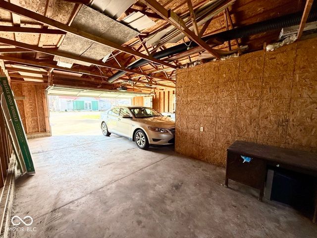 3880 N Bowling Green Poland Road, Poland, IN 47868