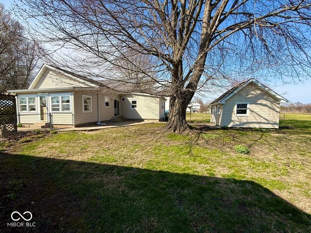 3880 N Bowling Green Poland Road, Poland, IN 47868