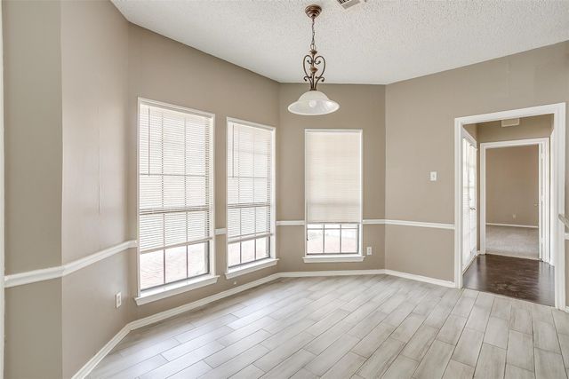 9017 Rodeo Drive, Irving, TX 75063