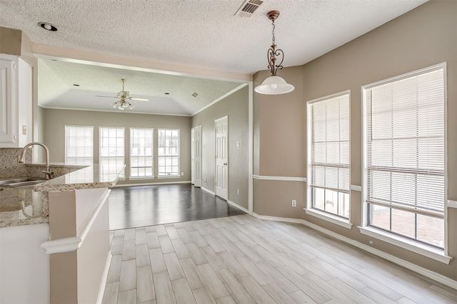 9017 Rodeo Drive, Irving, TX 75063