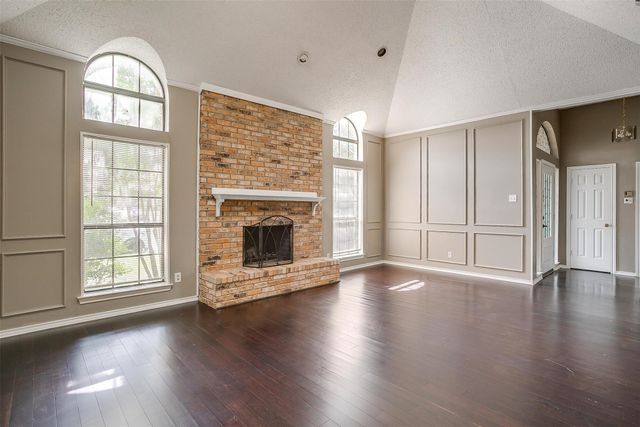 9017 Rodeo Drive, Irving, TX 75063