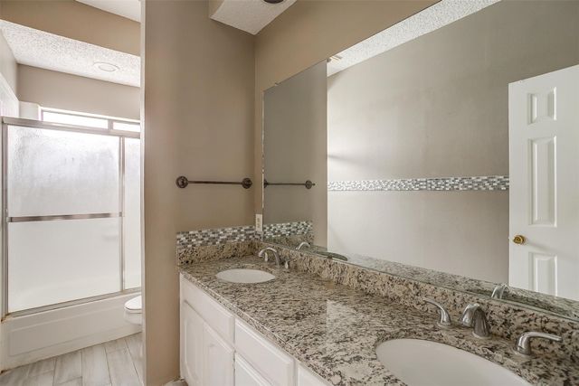 9017 Rodeo Drive, Irving, TX 75063