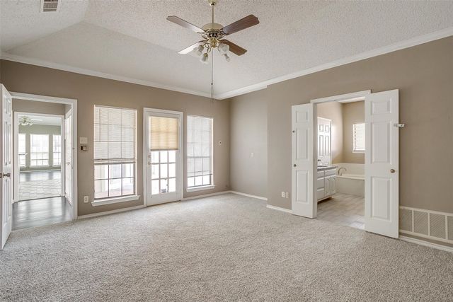 9017 Rodeo Drive, Irving, TX 75063
