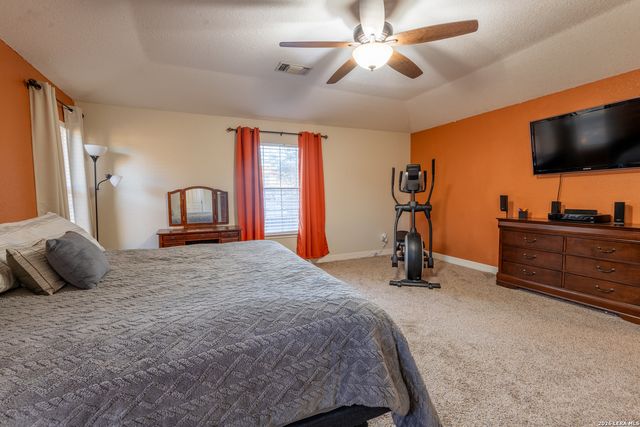 6119 Spotters Ridge, San Antonio, TX 78233