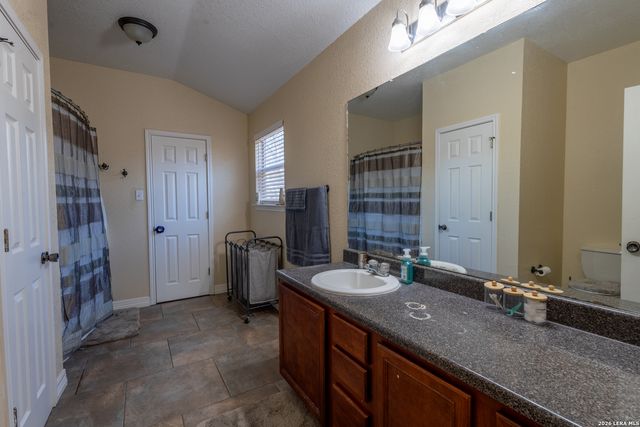 6119 Spotters Ridge, San Antonio, TX 78233