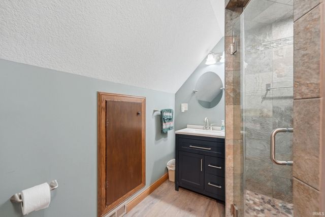 4123 W 100 Road, Huntington, IN 46750
