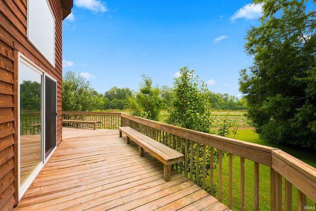 4123 W 100 Road, Huntington, IN 46750