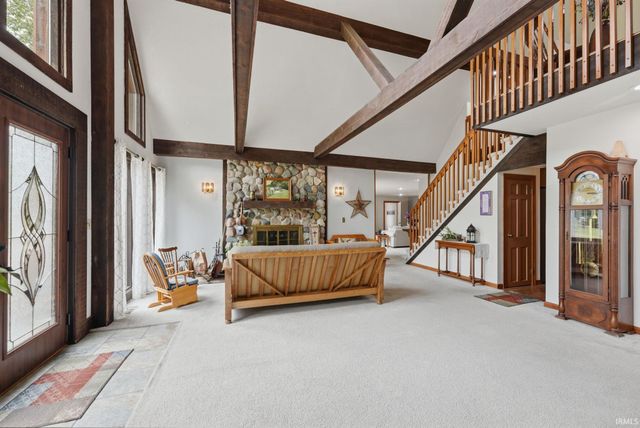 4123 W 100 Road, Huntington, IN 46750