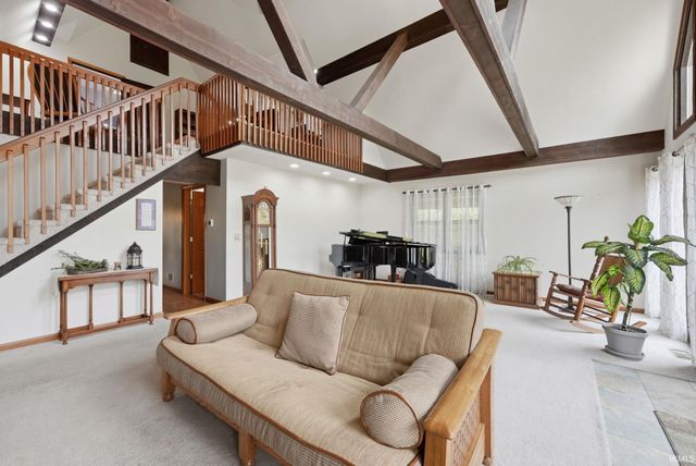 4123 W 100 Road, Huntington, IN 46750