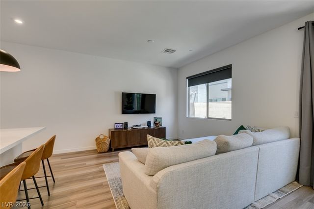 2666 Chance Canyon Street, Henderson, NV 89044