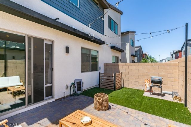 2666 Chance Canyon Street, Henderson, NV 89044