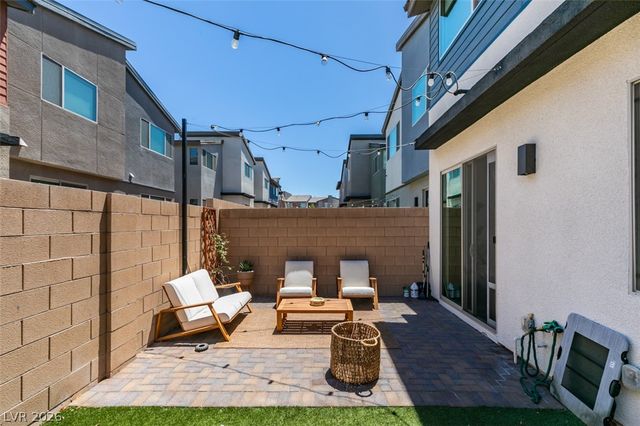 2666 Chance Canyon Street, Henderson, NV 89044