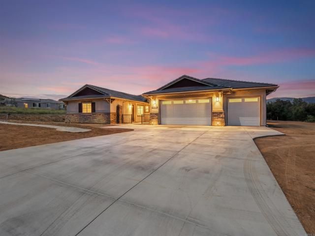 29527 Viking View Lane, Valley Center, CA 92082