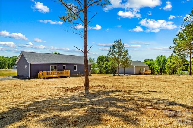 6028 Bridges Street, Catawba, NC 28609