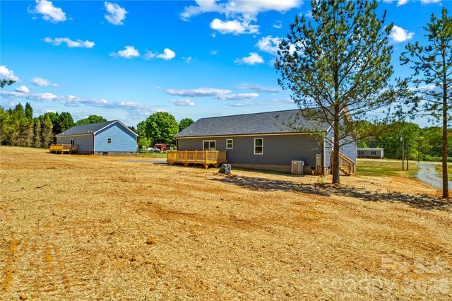 6028 Bridges Street, Catawba, NC 28609