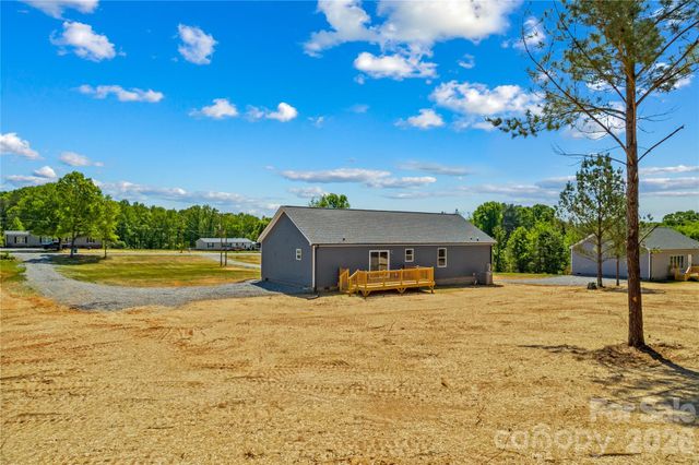 6028 Bridges Street, Catawba, NC 28609