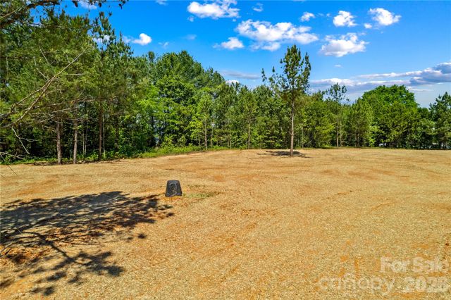6028 Bridges Street, Catawba, NC 28609