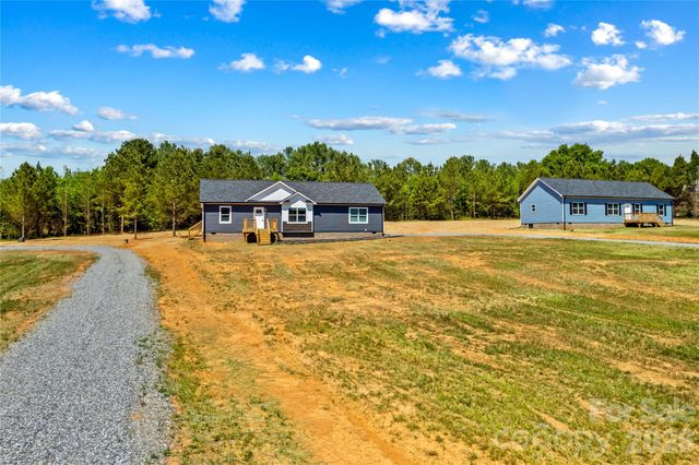 6028 Bridges Street, Catawba, NC 28609