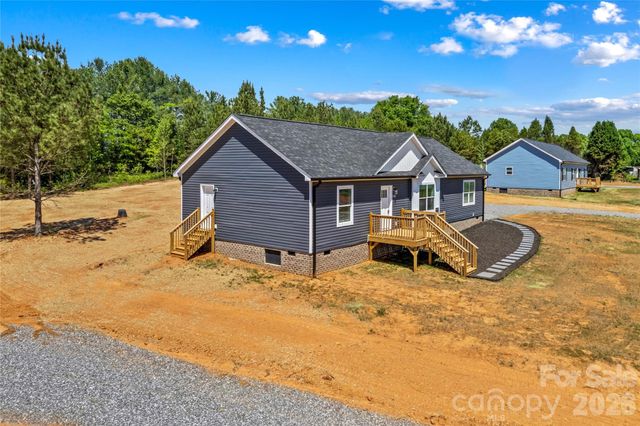 6028 Bridges Street, Catawba, NC 28609