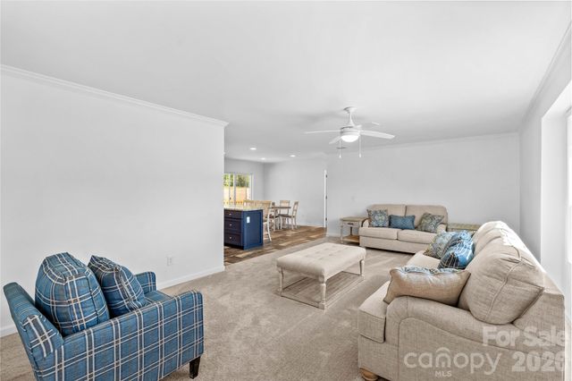 6028 Bridges Street, Catawba, NC 28609