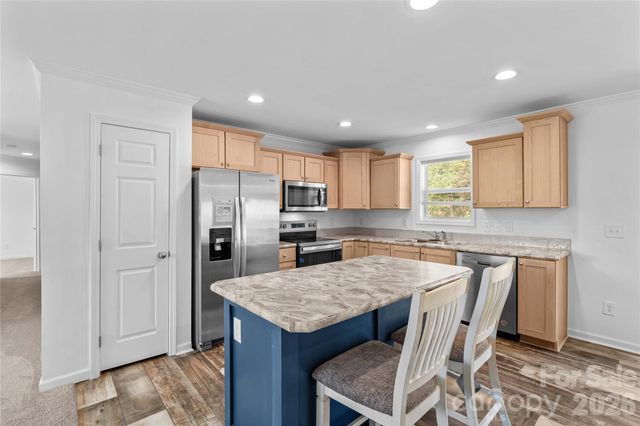 6028 Bridges Street, Catawba, NC 28609
