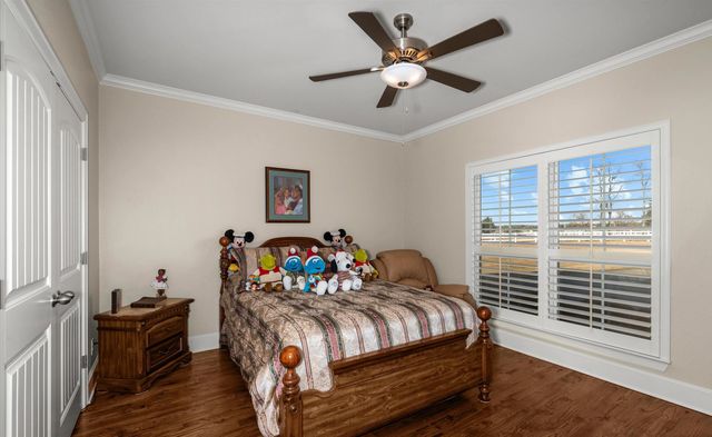 15671 Stallion Lake Blvd, Lindale, TX 75771