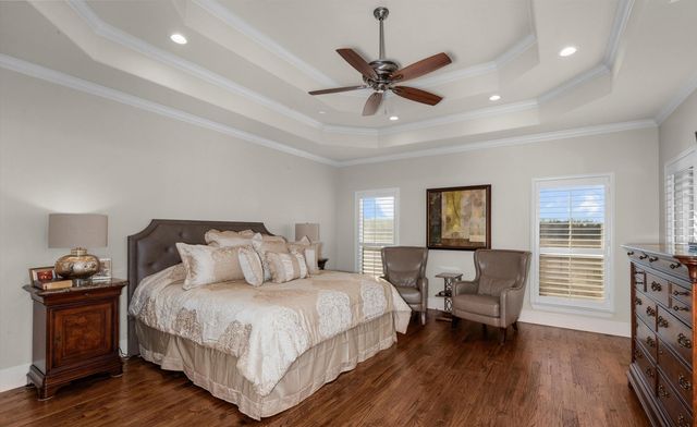 15671 Stallion Lake Blvd, Lindale, TX 75771