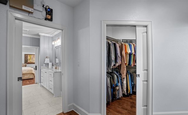 15671 Stallion Lake Blvd, Lindale, TX 75771