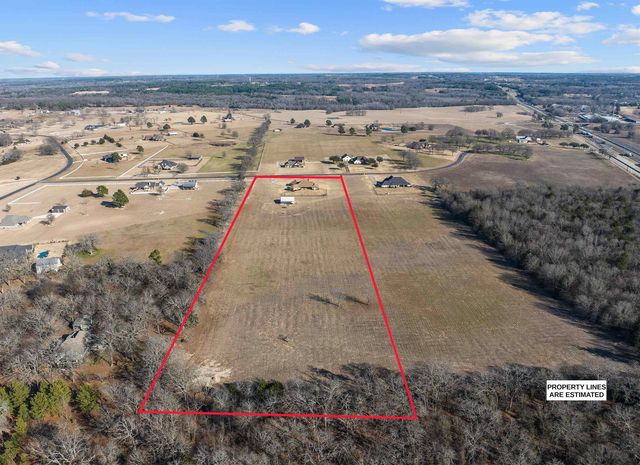 15671 Stallion Lake Blvd, Lindale, TX 75771