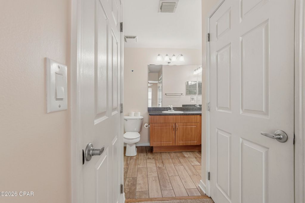 Image 11 of property listing at 103 Park Place, Panama City Beach, FL 32413
