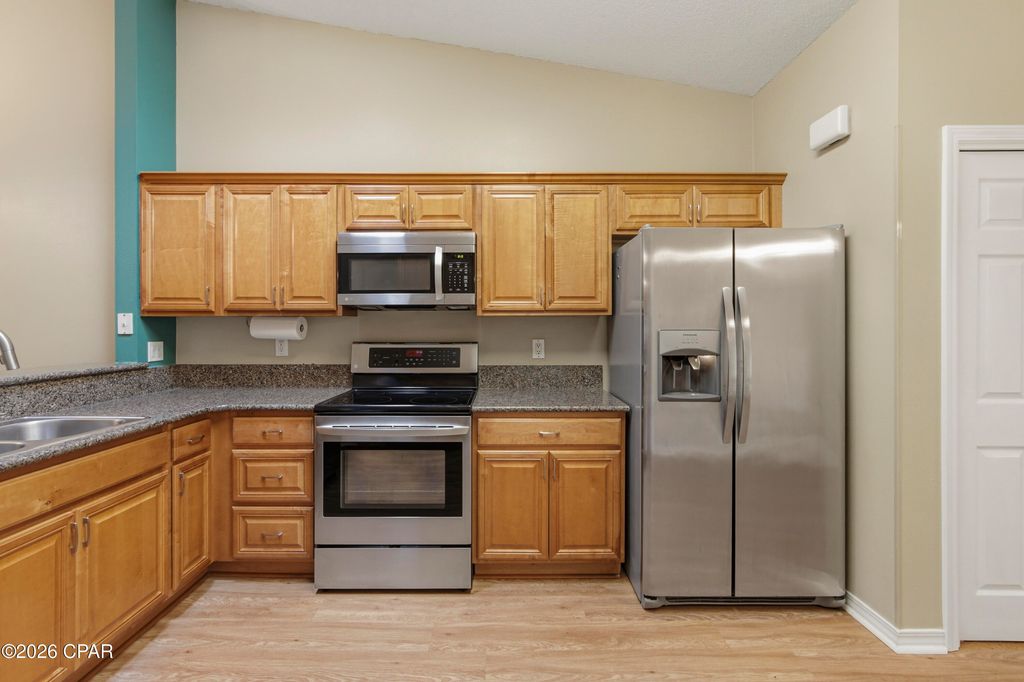 Image 5 of property listing at 103 Park Place, Panama City Beach, FL 32413