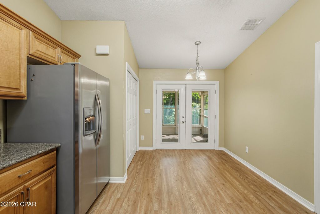 Image 7 of property listing at 103 Park Place, Panama City Beach, FL 32413