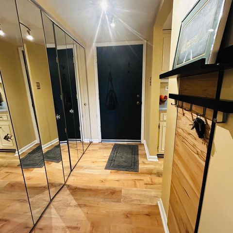 505 Redondo Drive 205, Downers Grove, IL 60516