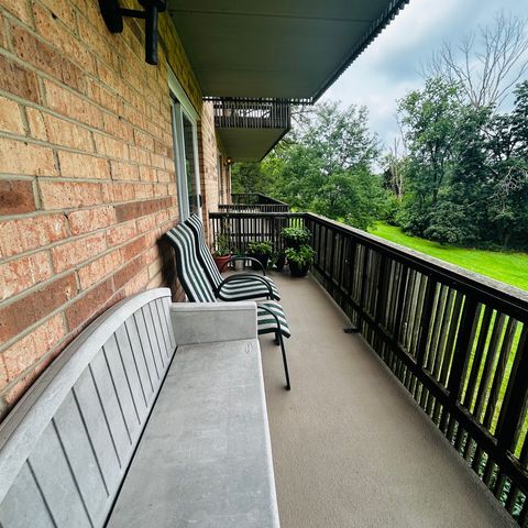 505 Redondo Drive 205, Downers Grove, IL 60516