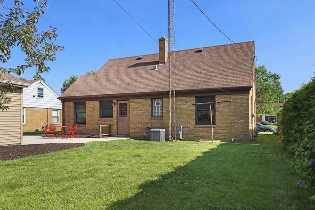830 Lombard AVENUE, Racine, WI 53402