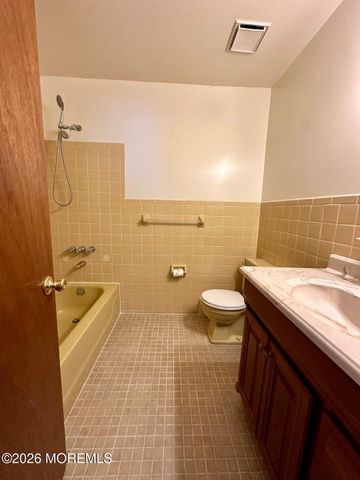 57 Encinitas Drive, Toms River, NJ 08757