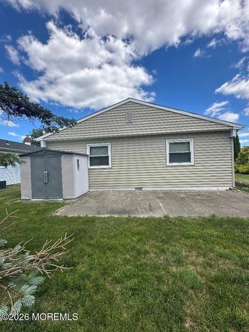 57 Encinitas Drive, Toms River, NJ 08757