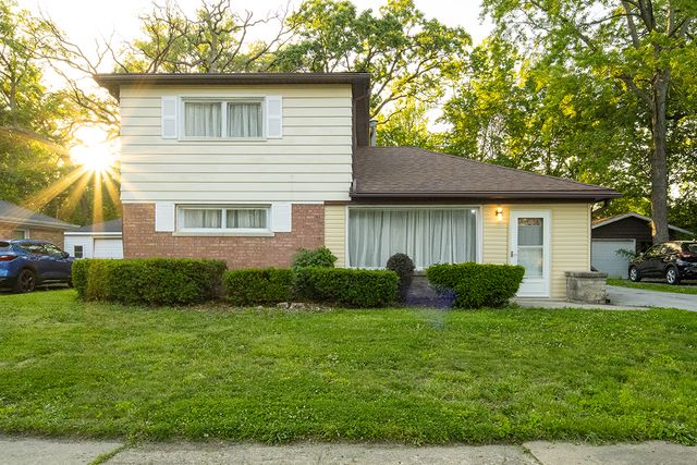 328 Oswego Street, Park Forest, IL 60466