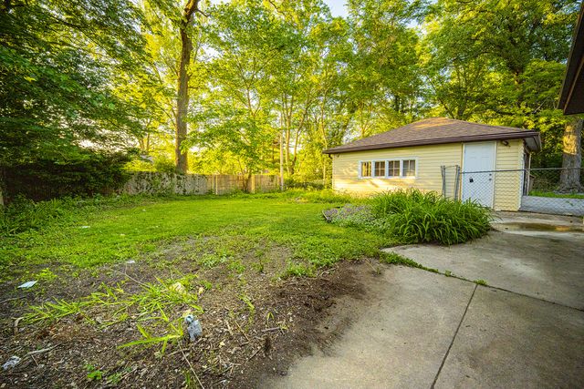 328 Oswego Street, Park Forest, IL 60466