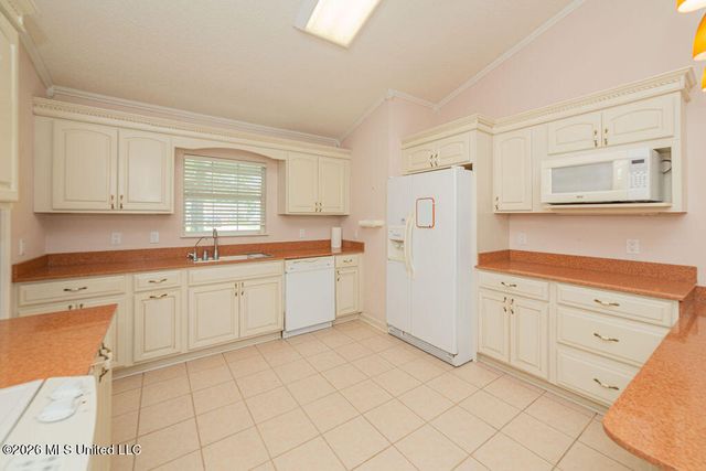 1200 Margie Street, Waveland, MS 39576