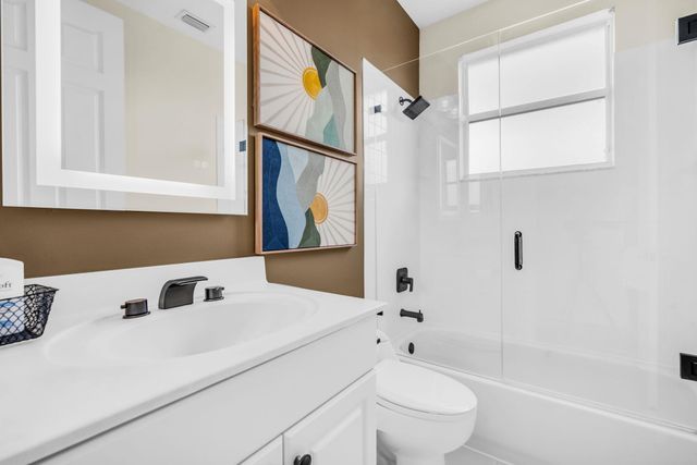 9192 Pineville Drive, Wellington, FL 33467