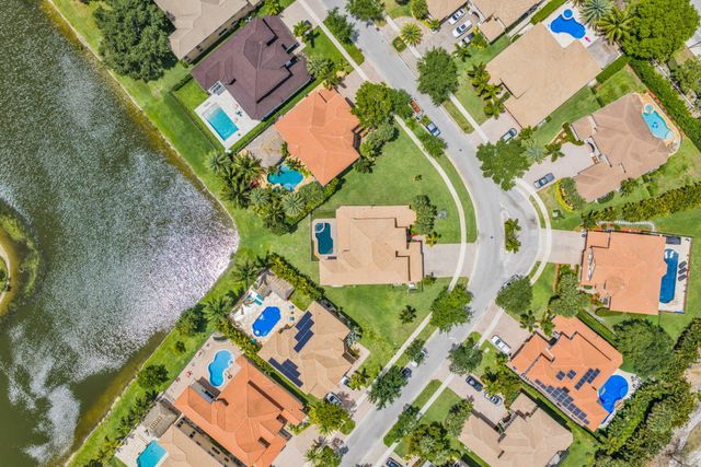 9192 Pineville Drive, Wellington, FL 33467