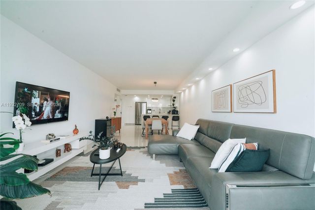 19380 Collins Avenue 1003, Sunny Isles Beach, FL 33160