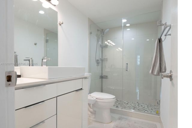 19380 Collins Avenue 1003, Sunny Isles Beach, FL 33160
