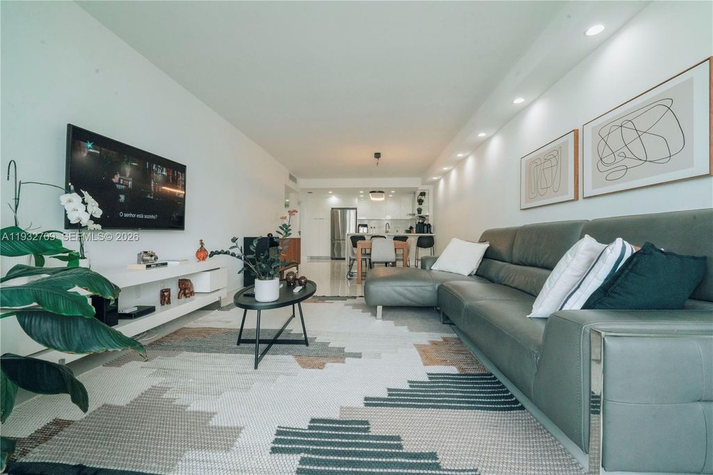 19380 Collins Avenue 1003, Sunny Isles Beach, FL 33160