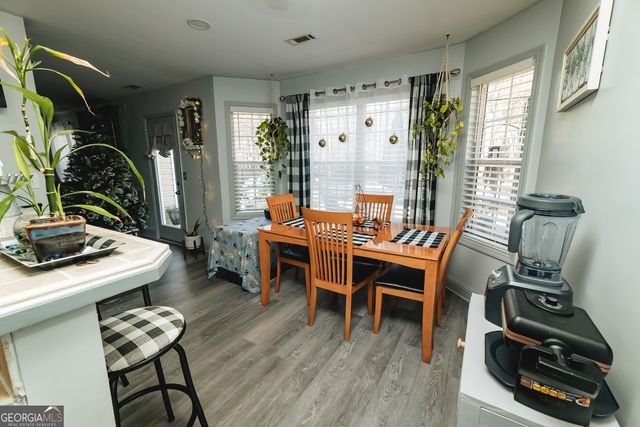 145 Beau Brook Lane, Sharpsburg, GA 30277