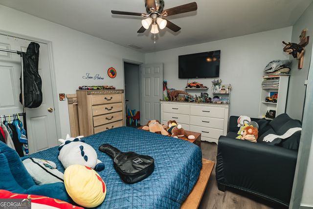 145 Beau Brook Lane, Sharpsburg, GA 30277