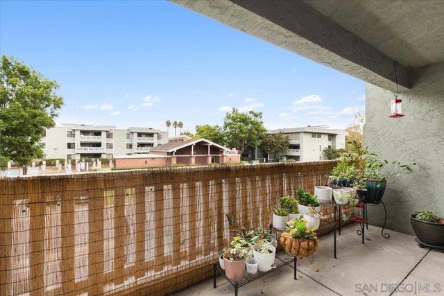 1020 E Washington 97, Escondido, CA 92025