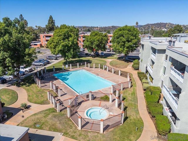1020 E Washington 97, Escondido, CA 92025